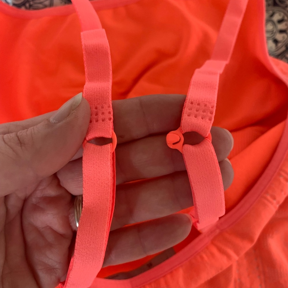 Athleta Top - Picture 4 of 5